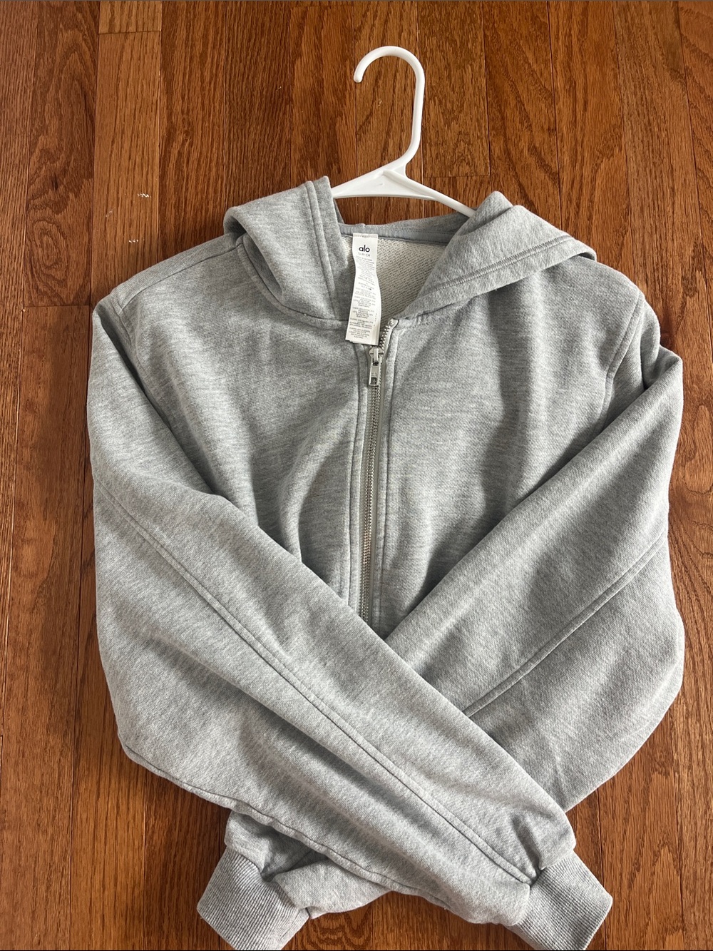 ALO Yoga Light Gray Zip-Up Hoodie- NWOT